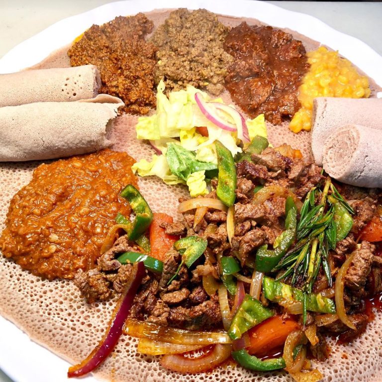 26952472 1477500022356577 6334080354395756575 o 768x768